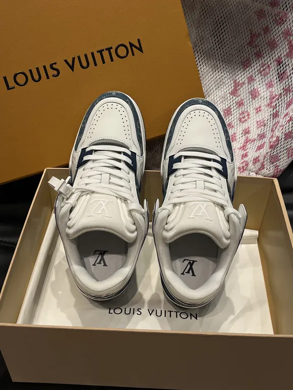 Louis Vuitton Shoe 